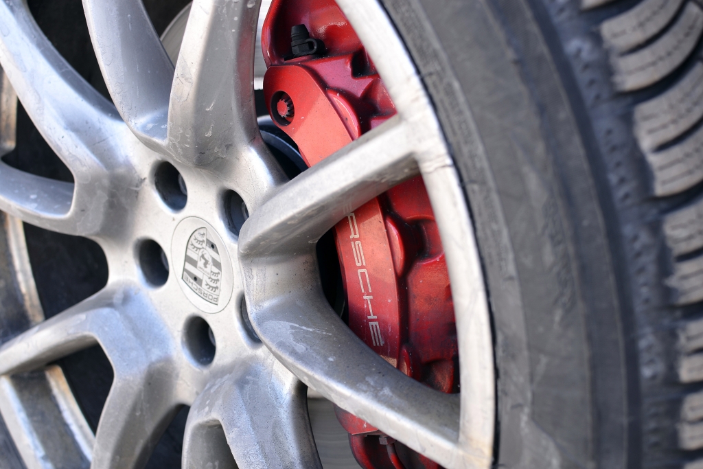 Erwischt: Erlkönig Porsche Macan GTS
