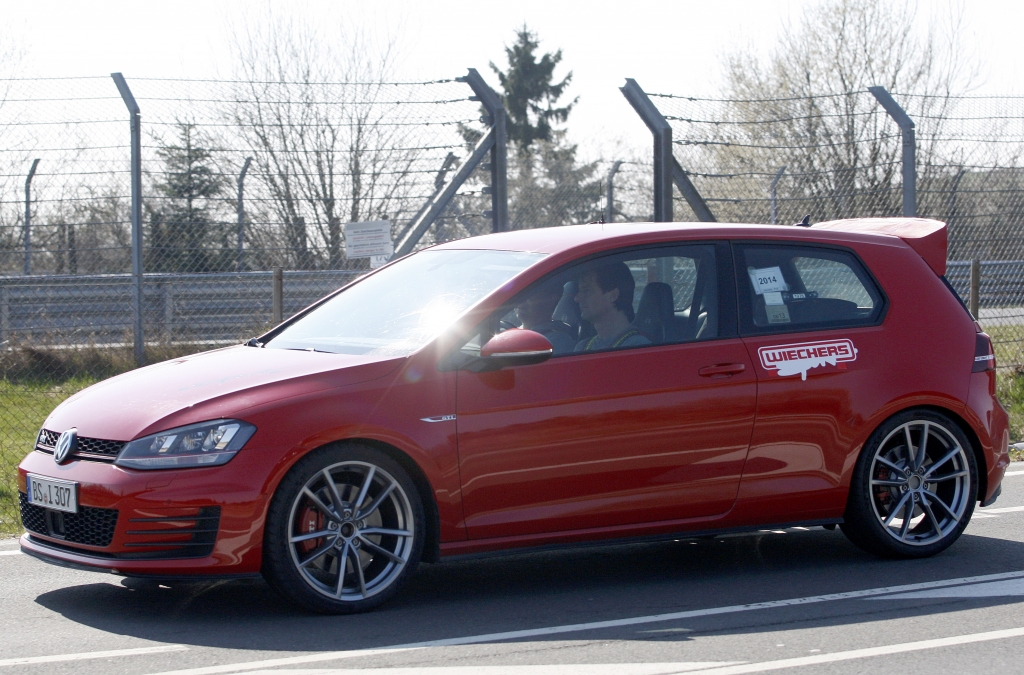 Erwischt: Erlkönig VW Golf GTI Club Sport