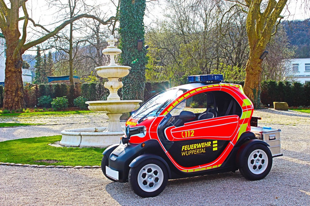 Feuerwehr Wuppertal erhält zwei Renault Twizy