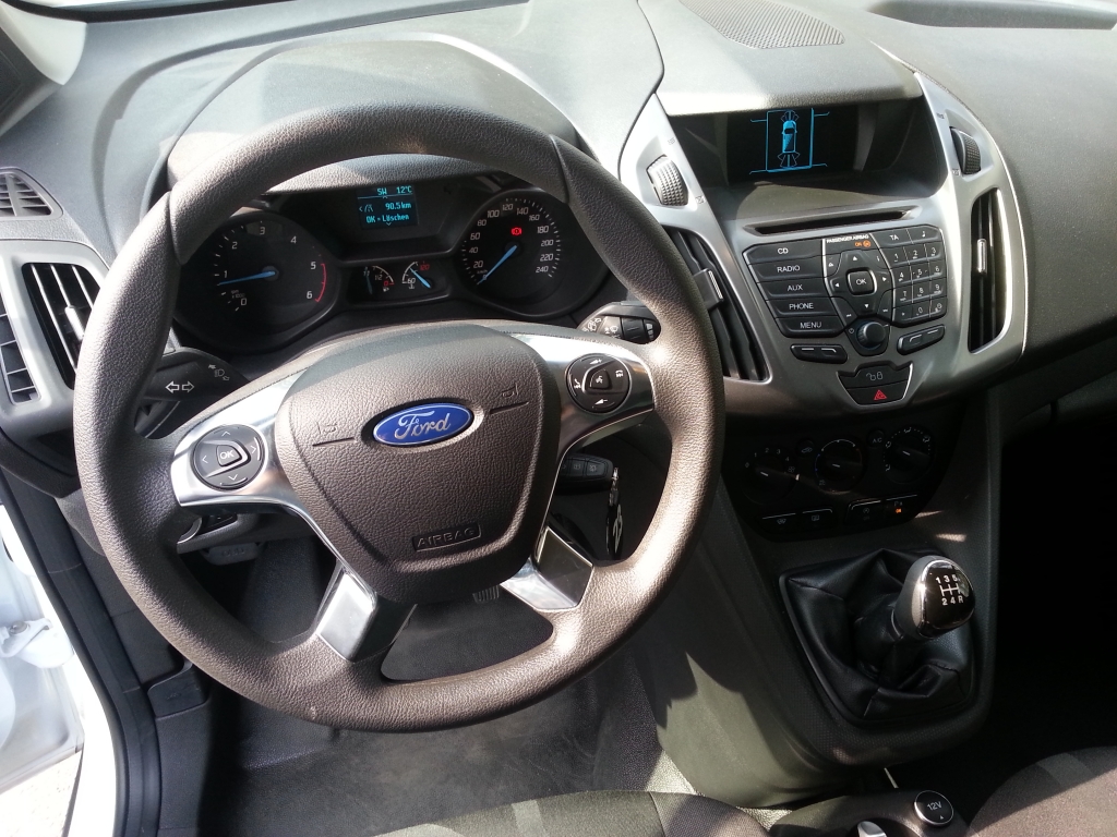Ford Neuheiten 2014: Erster Test im Ford Tourneo Connect -  Überraschend anders