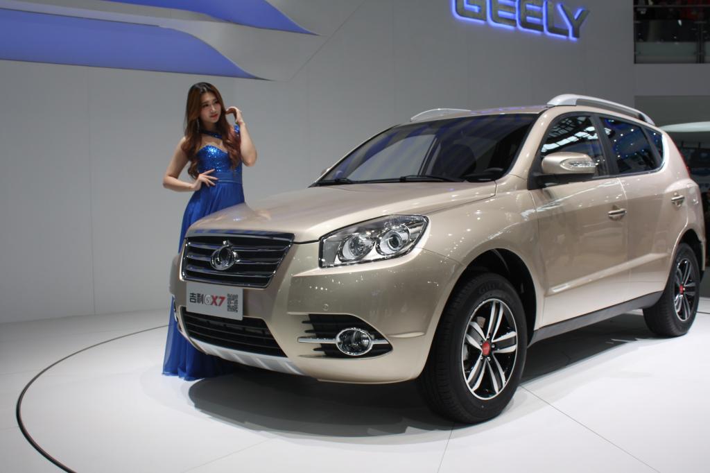 Geely GX 7 - neues SUV mit Benzinmotoren von 1,8 bis 2,4 Liter Hubraum, auch als Allrad, Tochterfirma-Volvo hat technisch unterstützt.