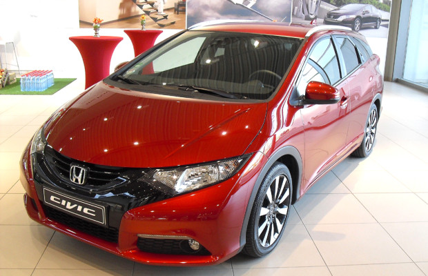 Honda setzt sich mit 