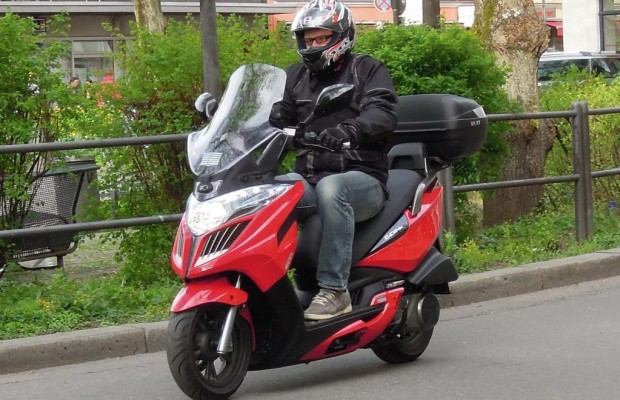 Kymco Roller Grand Dink - Zum Geburtstag ein Touring-Paket