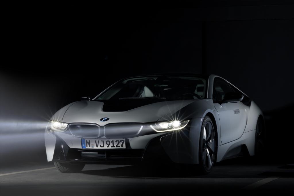 Laserlicht im BMW i8 - Was fürs Auge