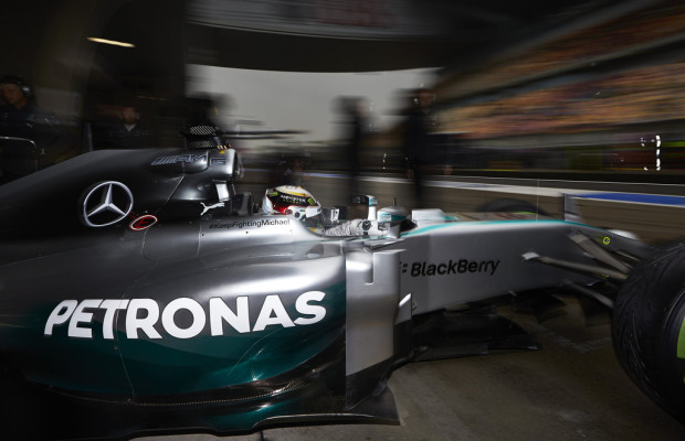 Mercedes AMG Petronas gibt Partnerschaft mit Assos bekannt