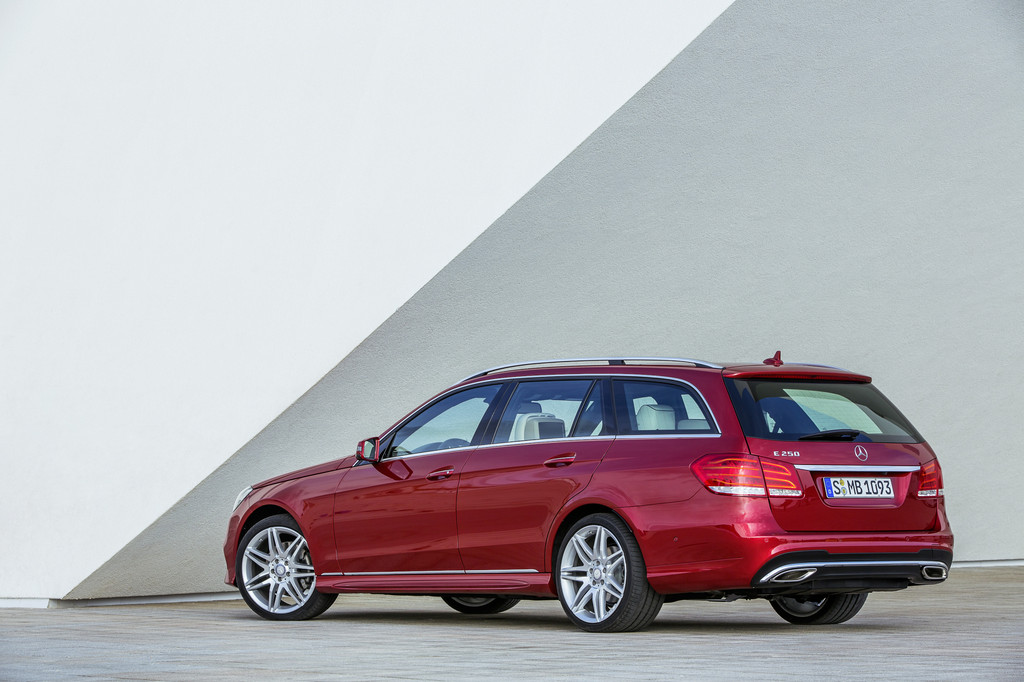 Mercedes-Benz C-Klasse und E-Klasse als Taxi erhältlich