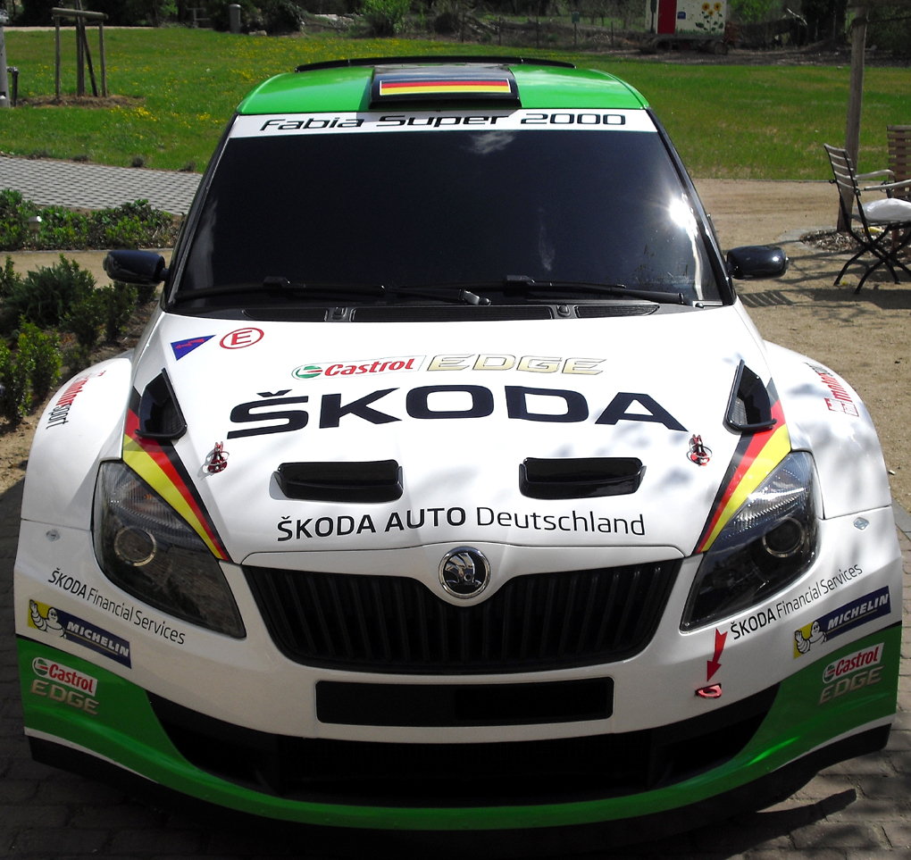 Mit dem Fabia S2000 ist Skoda im internationalen Rallye-Sport unterwegs.