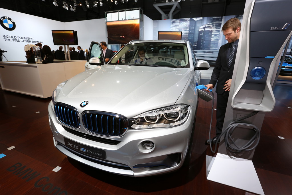 New York 2014: BMW Concept X5 eDrive – weniger als 3,8 Liter