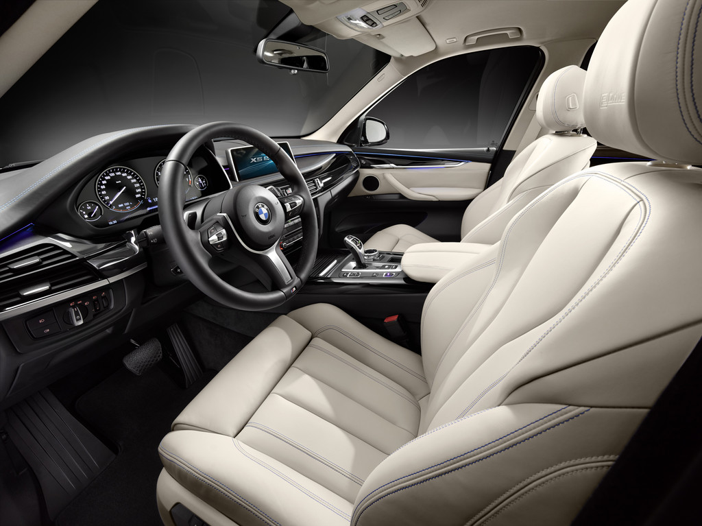 New York 2014: BMW zeigt Concept X5 eDrive