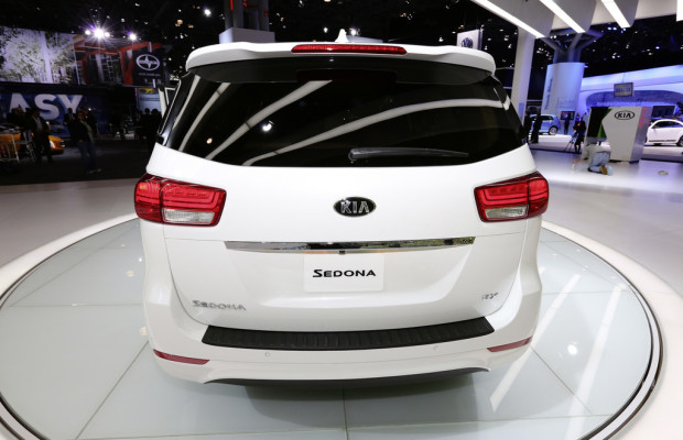 New York 2014: Kia mit großem Van