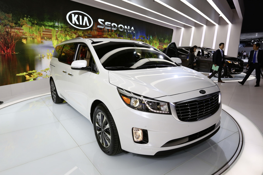 New York 2014: Kia mit großem Van