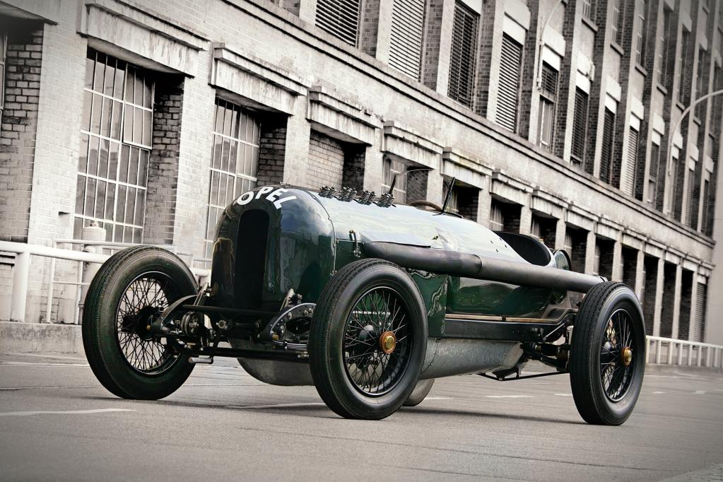 Opel-Renner kehren 100 Jahre später nach Lyon zurück