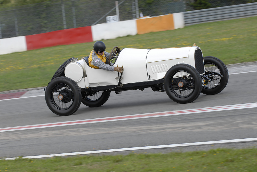 Opel-Renner kehren 100 Jahre später nach Lyon zurück