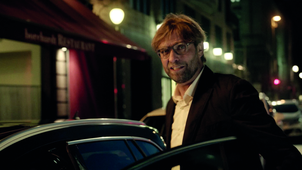 Opel parkt um: TV-Spot spielt in Berliner Szenelokal