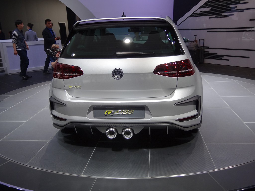 Peking 2014: 400 PS in der Volkswagen-Studie Golf R400