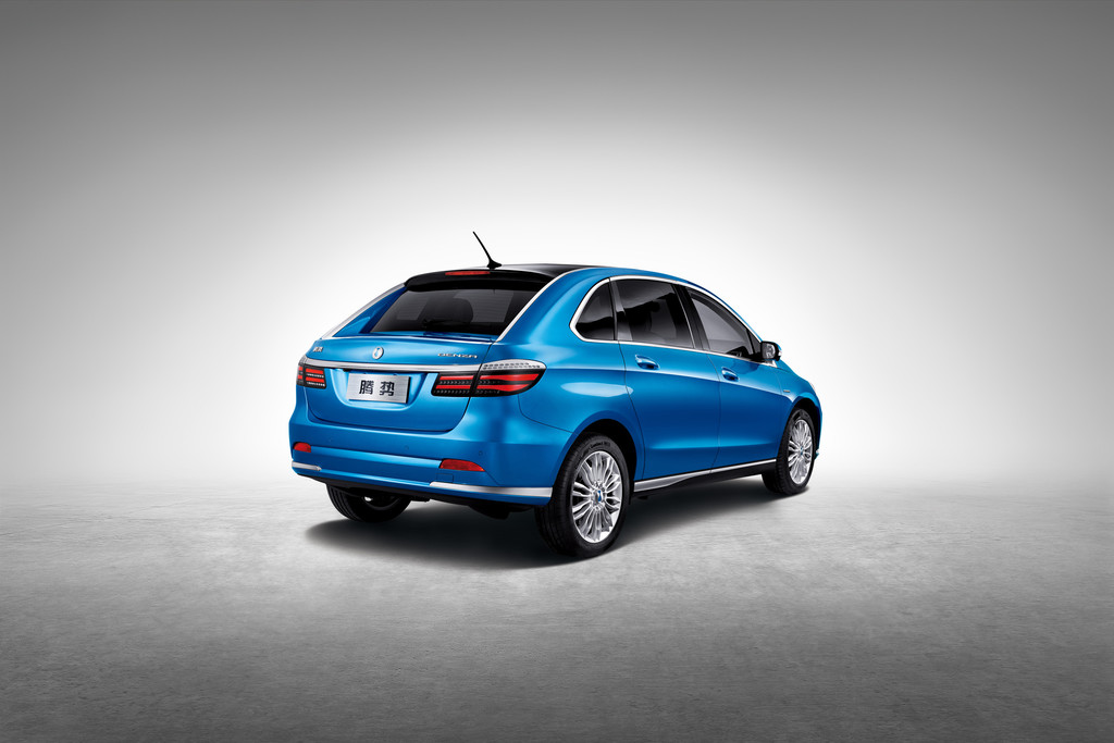 Peking 2014: Denza soll 300 Kilometer elektrisch fahren