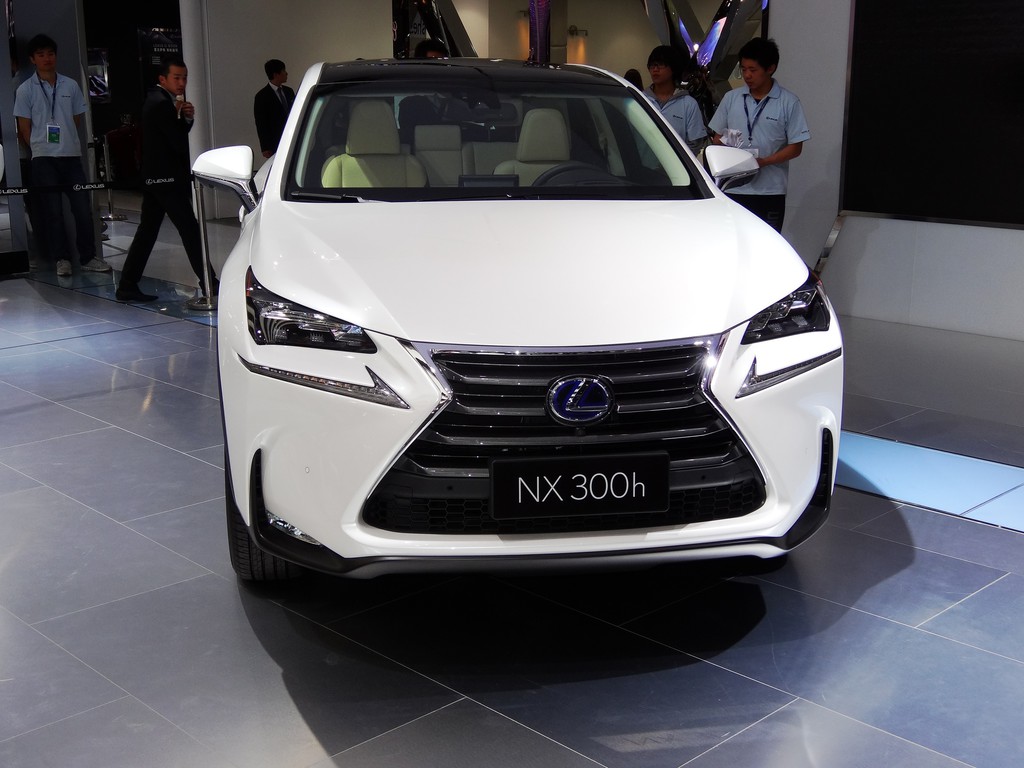Peking 2014: Lexus NX ist Einstieg bei den kompakten Premium SUV