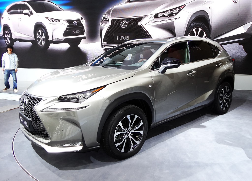 Peking 2014: Lexus NX ist Einstieg bei den kompakten Premium SUV