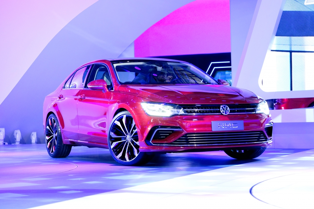 Peking 2014: VW-Studien - Flachmann für Fünf