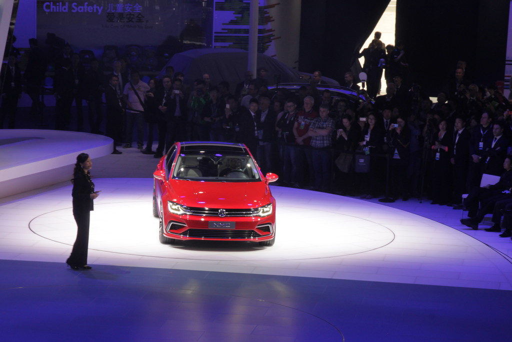 Peking 2014: Volkswagen gibt in China weiter Gas