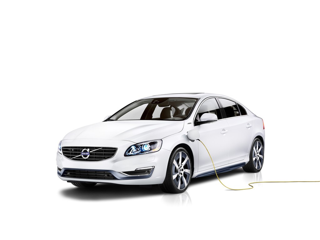 Peking 2014: Weltpremiere für Volvo S60L Petrol Plug-in Hybrid
