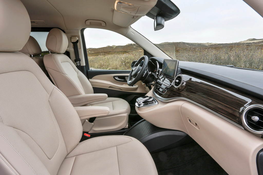 Pressepräsentation Mercedes-Benz V-Klasse: Willkommen im Klub!