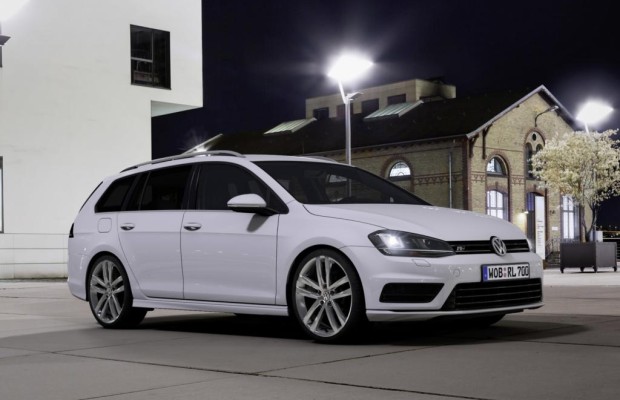R-Line für VW Golf Variant und VW Scirocco - Mehr Dynamik für innen und außen