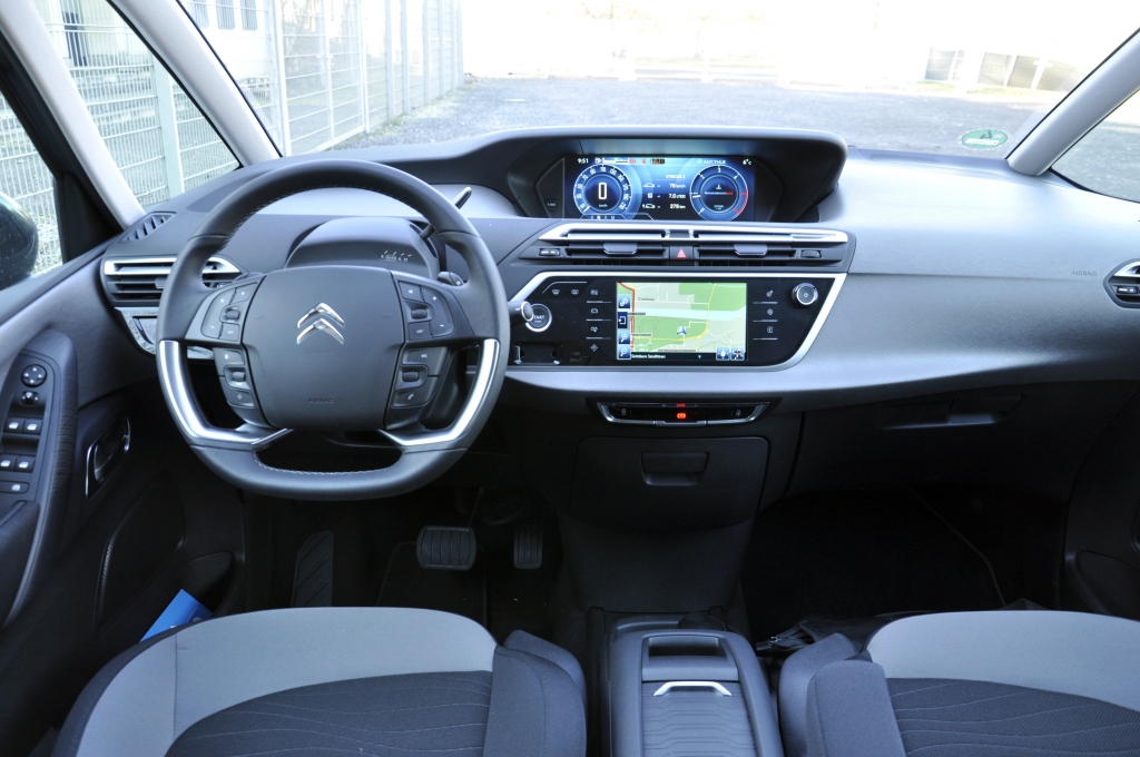 Test Citroen Grand C4 Picasso - Liebe auf den ersten Metern