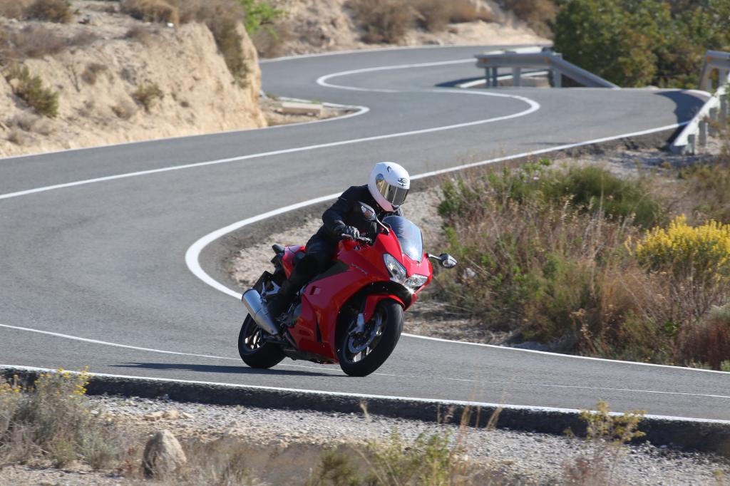 Test Honda VFR 800F - Update für den Dauerbrenner
