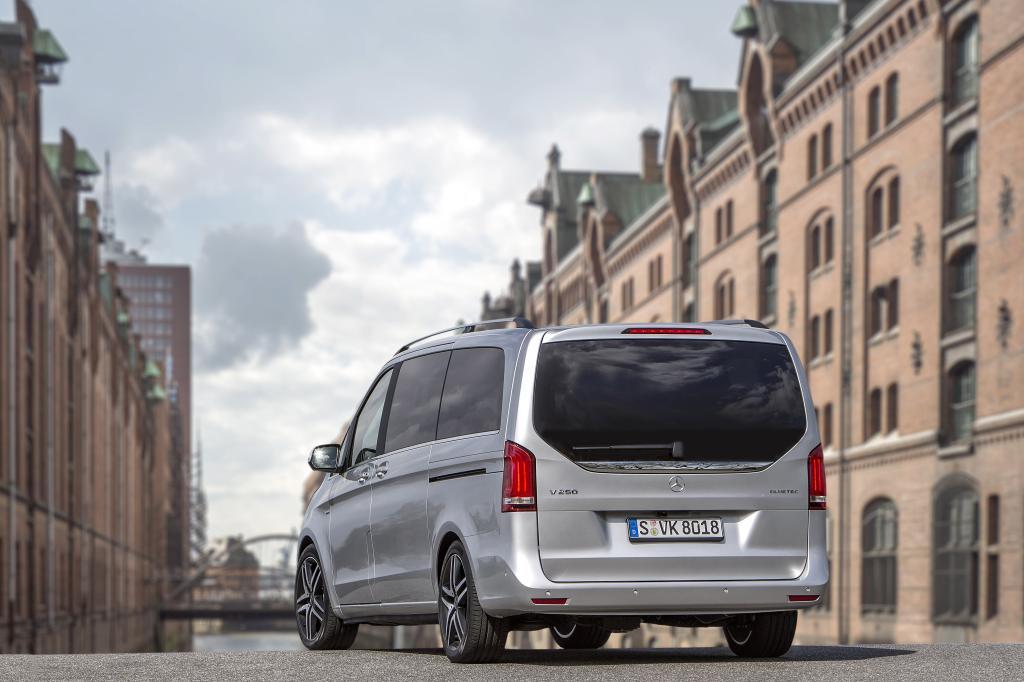 Test Mercedes V-Klasse - Daimlers neue Lust am Laster