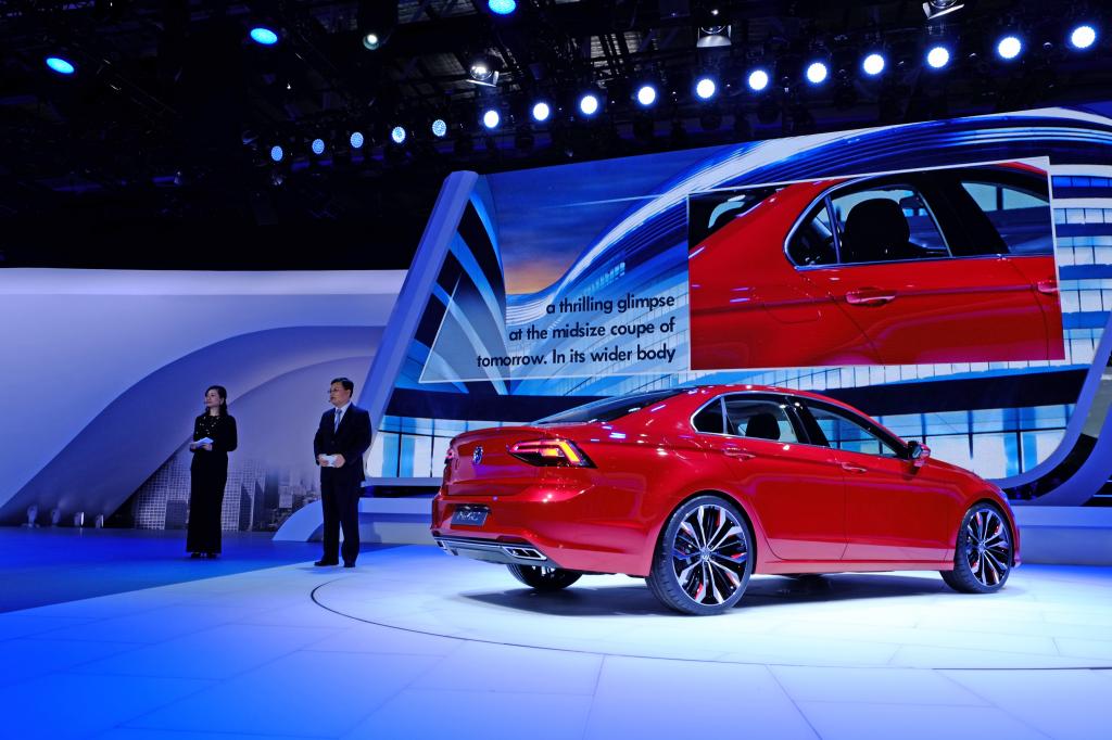 VW-Studien in Peking - Flachmann für Fünf