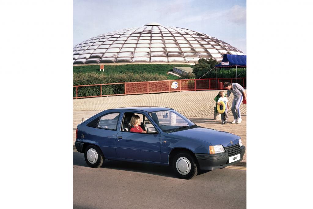 Vauxhall Astra MKII ab 1984 Schwestermodell des Opel Kadett