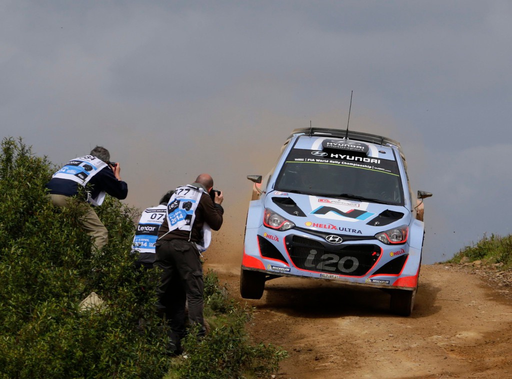 WRC Portugal: Ford liegt nach Schotter-Schlacht vorn