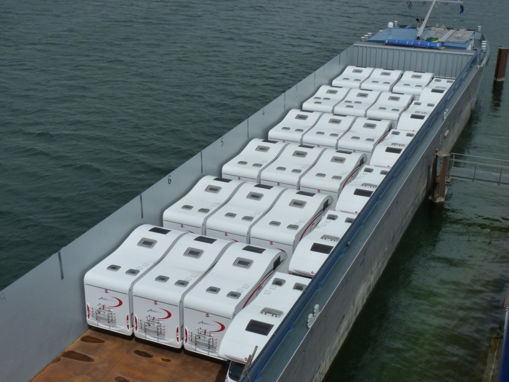 48 Bürstner Argos auf dem Wasser