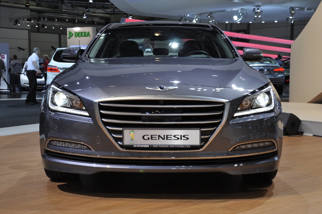 AMI 2014: Hyundai feiert Deutschlandpremiere der Genesis Sportlimousine