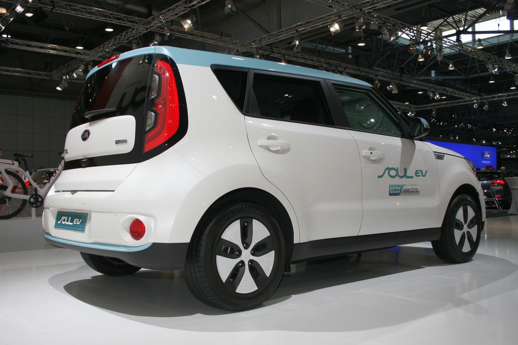 AMI 2014: Kia Soul stromert ab Herbst