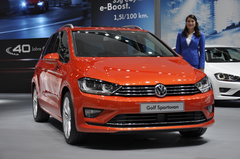 AMI 2014: VW Golf Sportsvan - Golf im Sportwahn