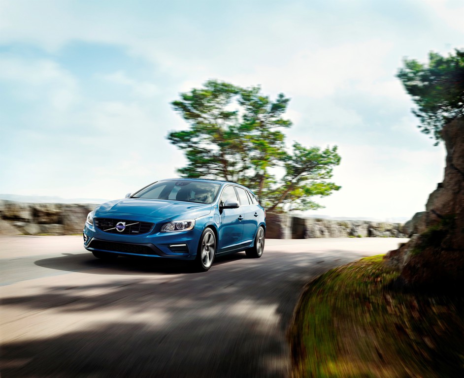 AMI 2014: Weltpremiere für Volvo V60 Plug-in-Hybrid R-Design