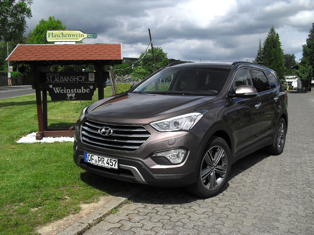 Aktuell ist der Grand Santa Fe hierzulande das Flaggschiff von Hyundai.