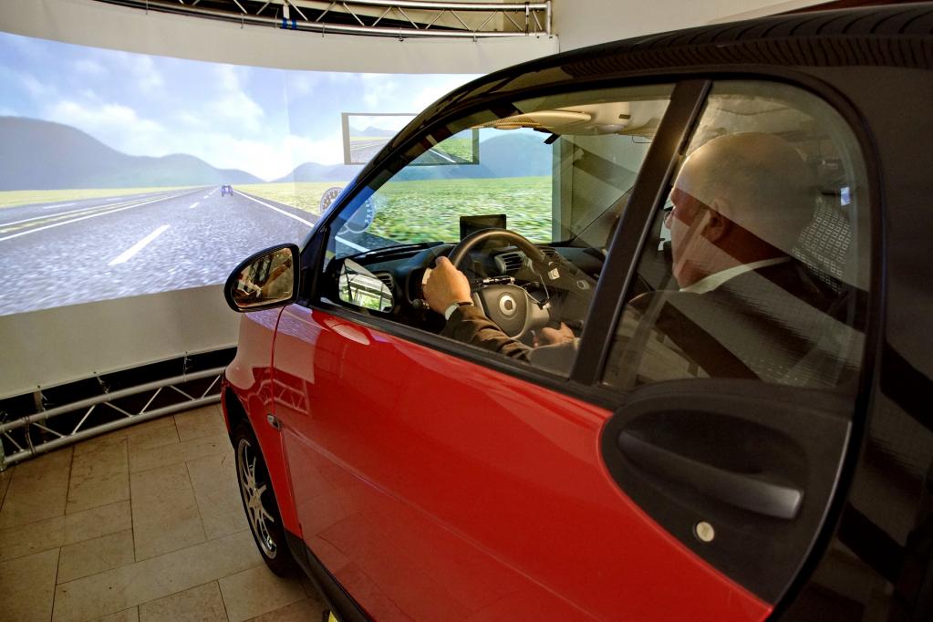 Autofahren: Zum Fitnesstest in den Simulator