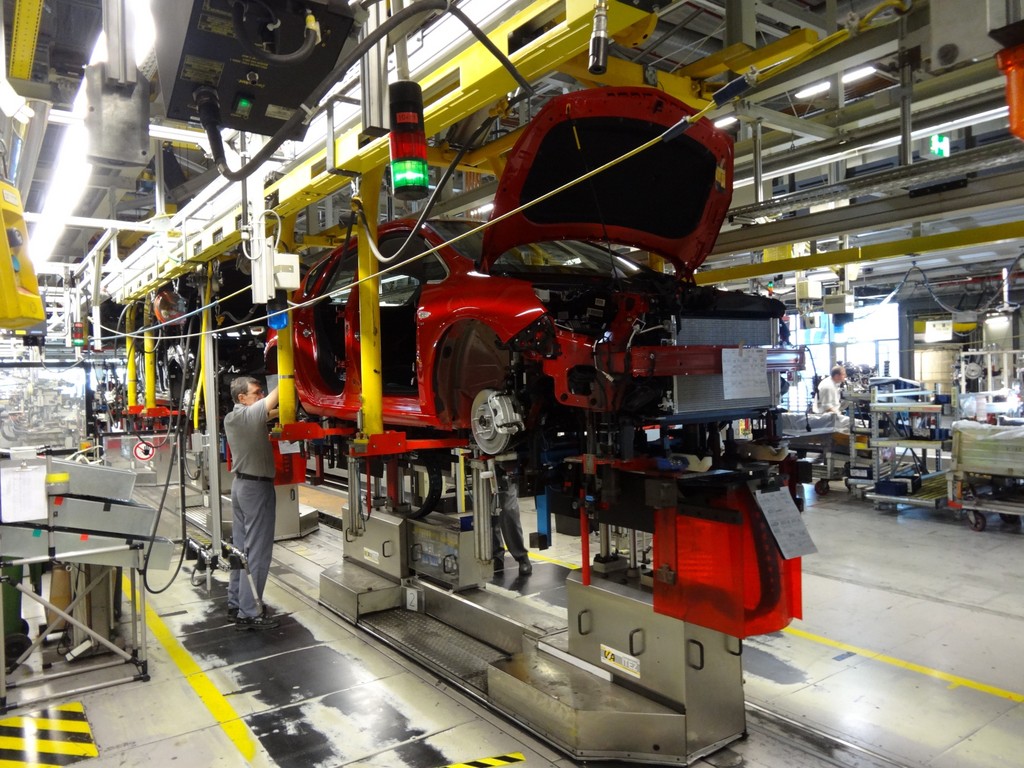 Automobilunternehmen sind die attraktivsten Arbeitgeber