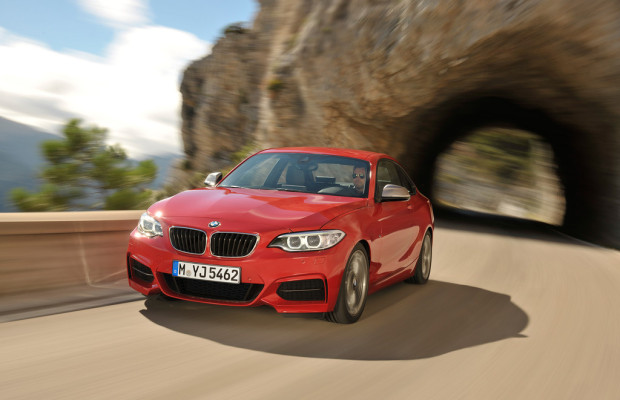 BMW M235i bekommt Allradantrieb