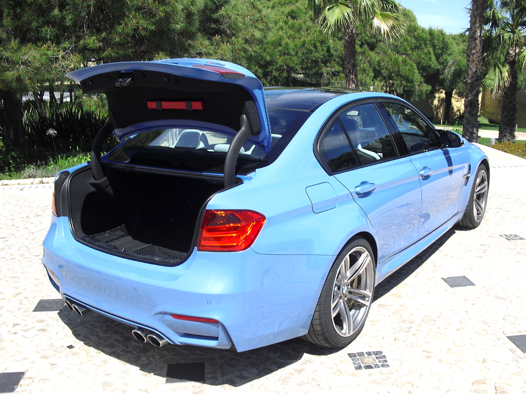 BMW M3 Limousine: Das Gepäckabteil fasst 480 Liter. 