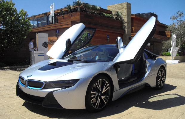 BMW i8: ... und so, wenn die beiden Flügeltüren geöffnet sind. 