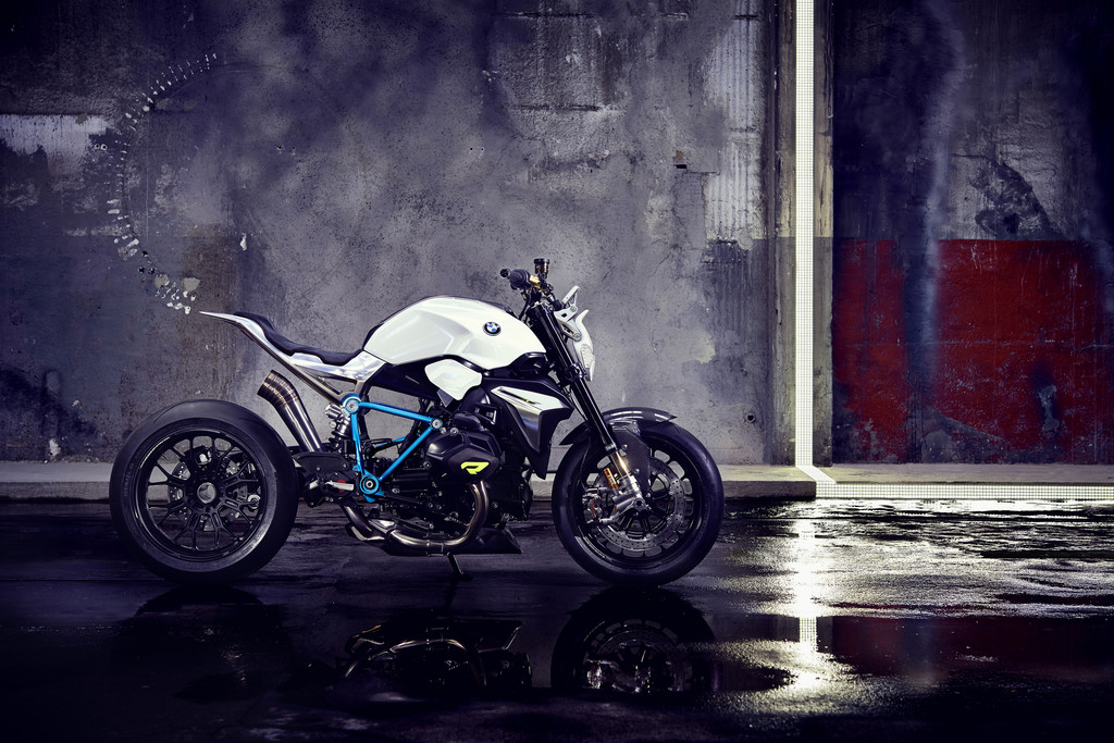 BMW zeigt am Comer See die Concept Roadster