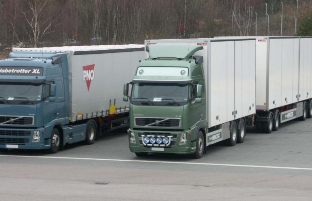 BVerfG: Freie Fahrt für Riesenlaster