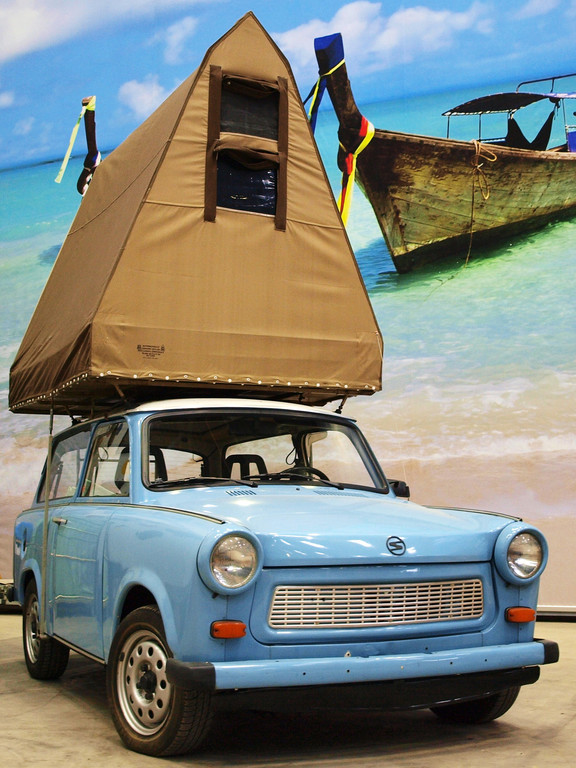 Base Camp: Indoor-Camping mit besonderer Note