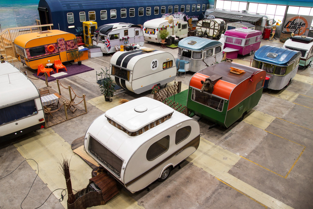 Base Camp: Indoor-Camping mit besonderer Note