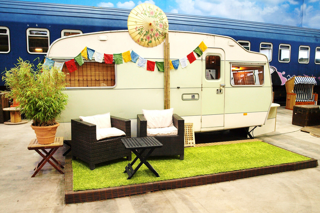 Base Camp: Indoor-Camping mit besonderer Note