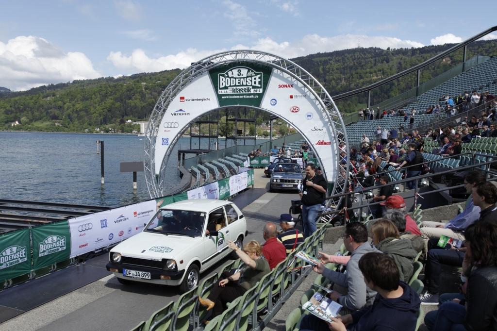 Beim Start an der Festspielbühne in Bregenz scheint die Sonne